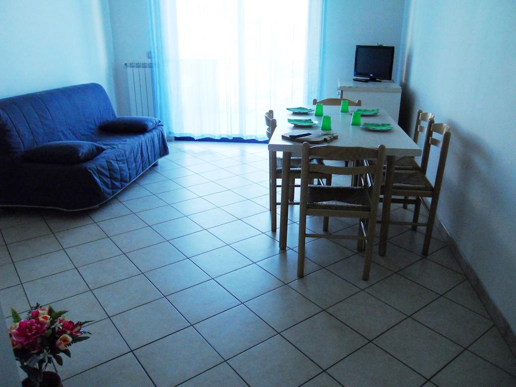 פינטו Green Bay Village חדר תמונה